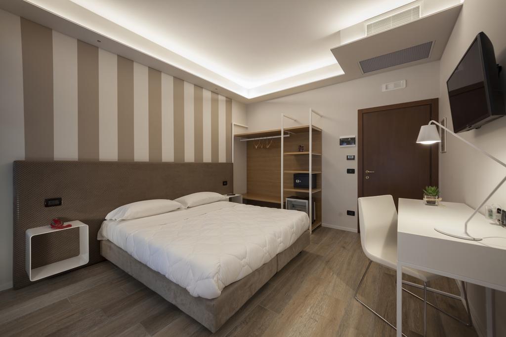 Hotel Dolci Colli Peschiera del Garda Kültér fotó