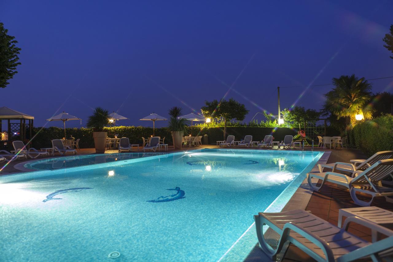 Hotel Dolci Colli Peschiera del Garda Kültér fotó